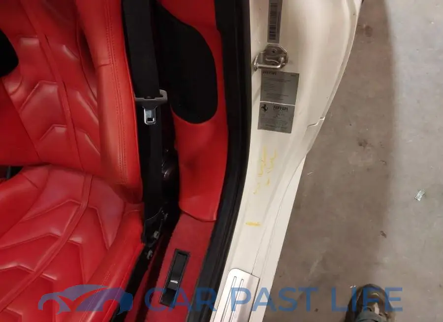ZFF68NHA2D0189397# 6