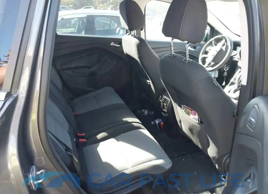 1FMCU9GX6DUD30843# 8