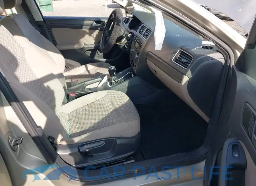 3VW2K7AJ1EM255244# 5