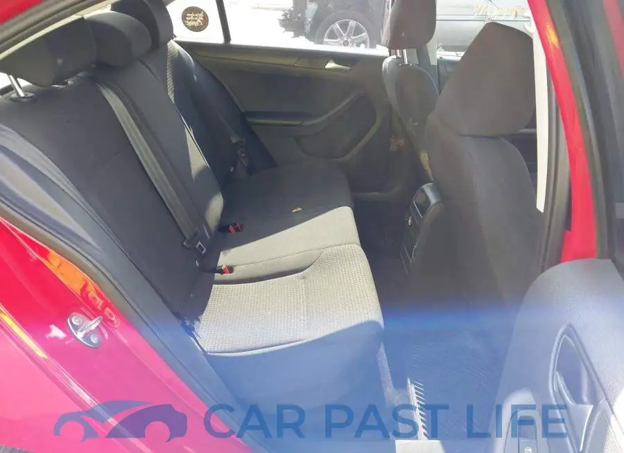 3VW2K7AJ2FM403094# 8