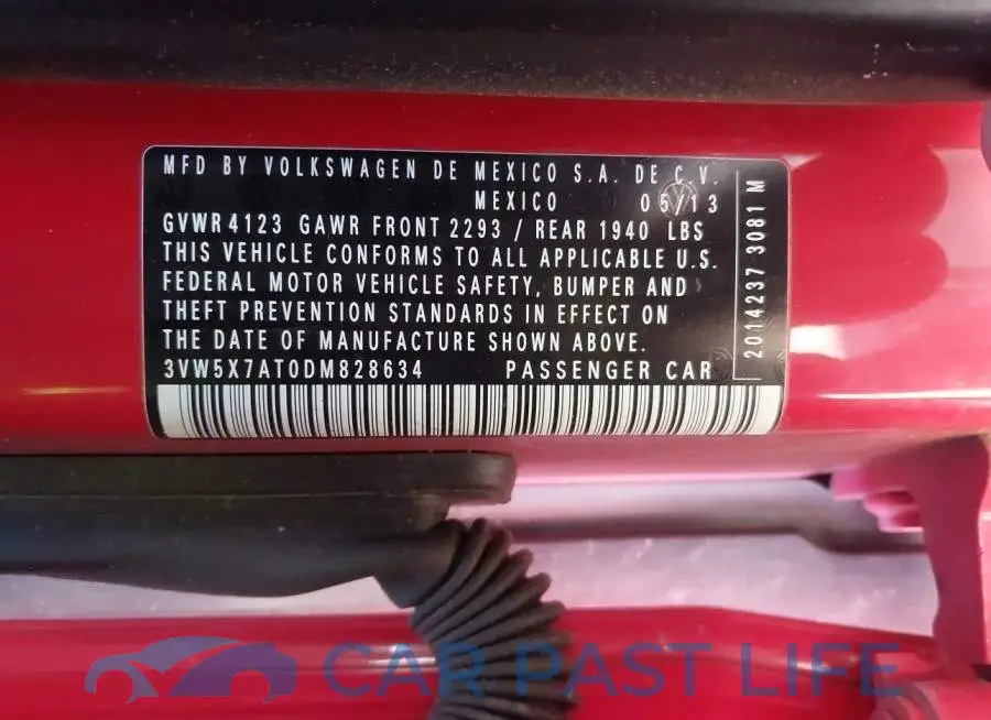 3VW5X7AT0DM828634# 9