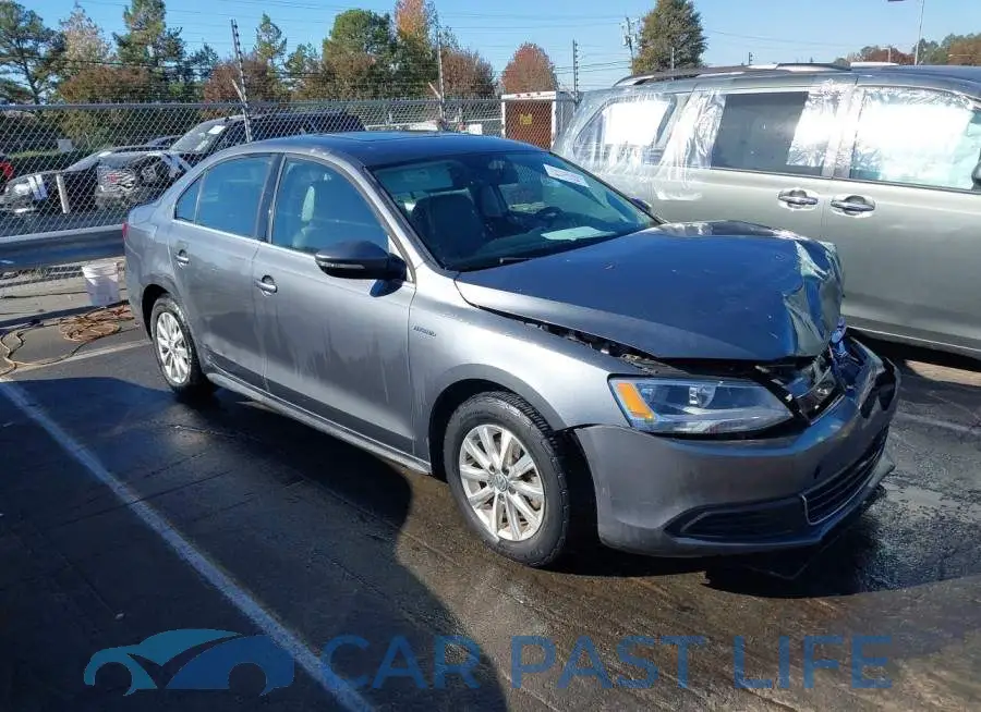 3VW637AJ2DM295927# 1