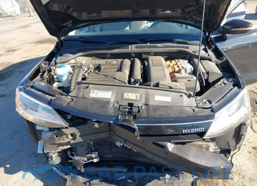 3VW637AJ8DM298069# 10
