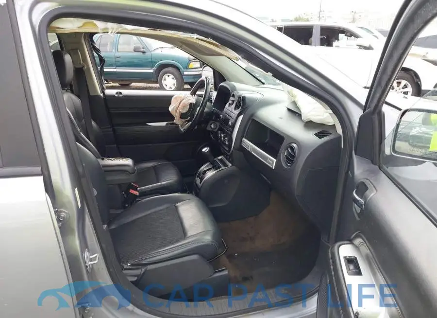 1C4NJCEB2HD160755# 5