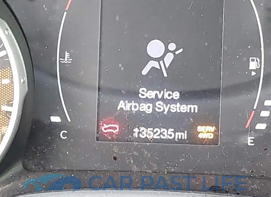 3C4NJDAB6HT681368# 7