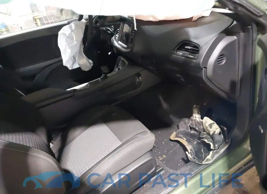 2C3CDZAG0NH175163# 5