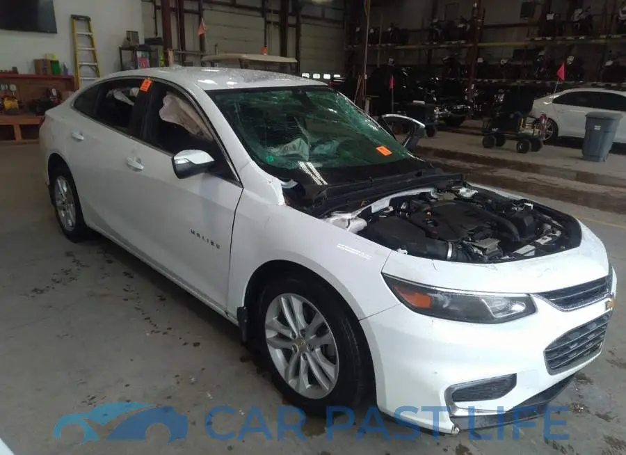 1G1ZD5ST8JF187432# 1