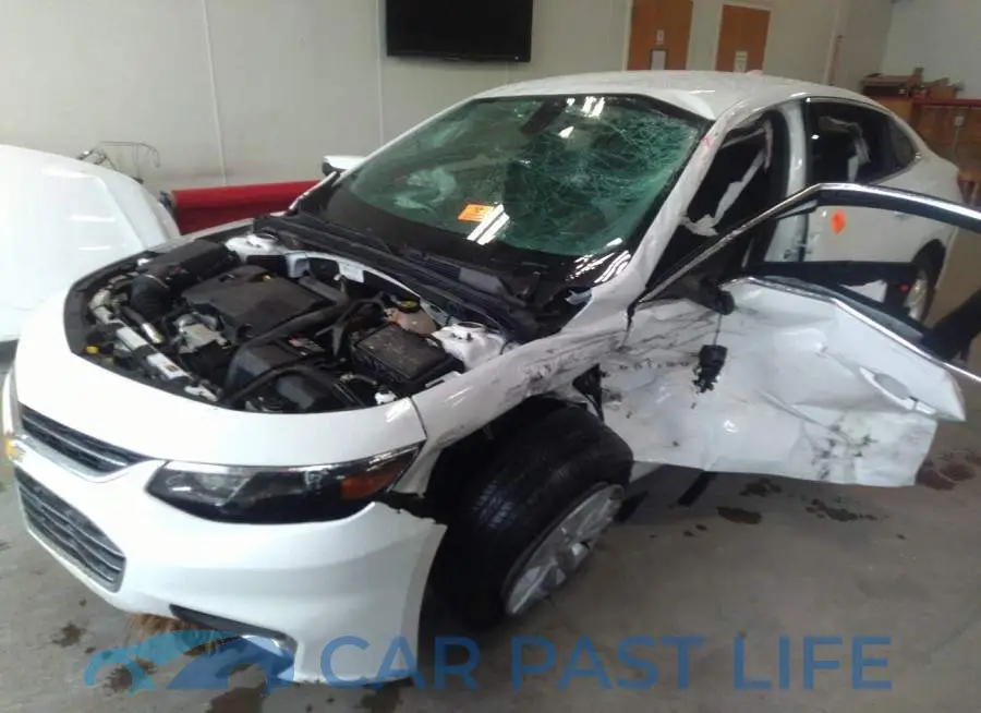 1G1ZD5ST8JF187432# 6
