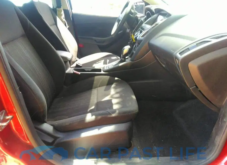 1FADP3H2XJL313325# 5