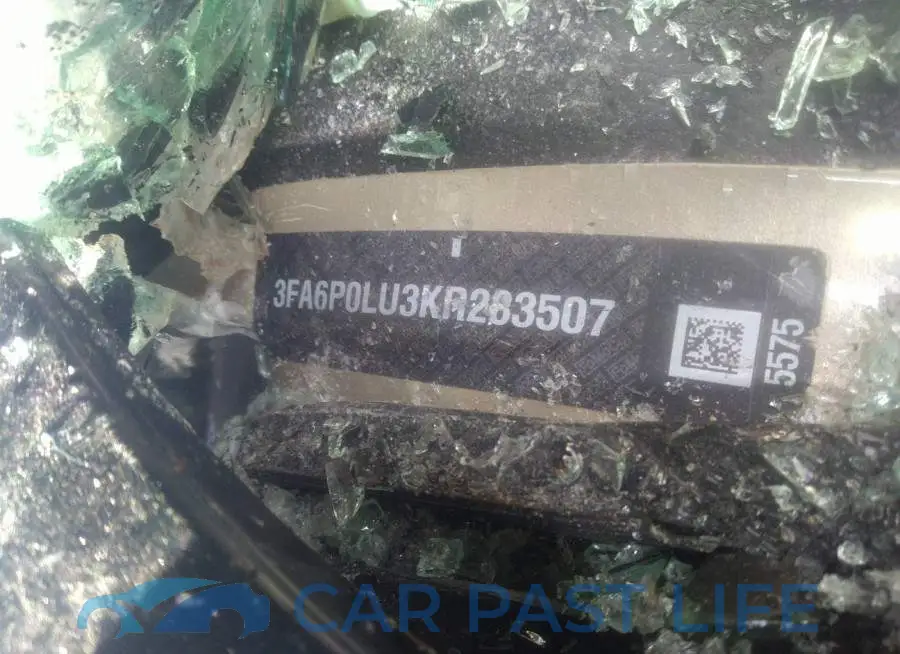 3FA6P0LU3KR283507# 9