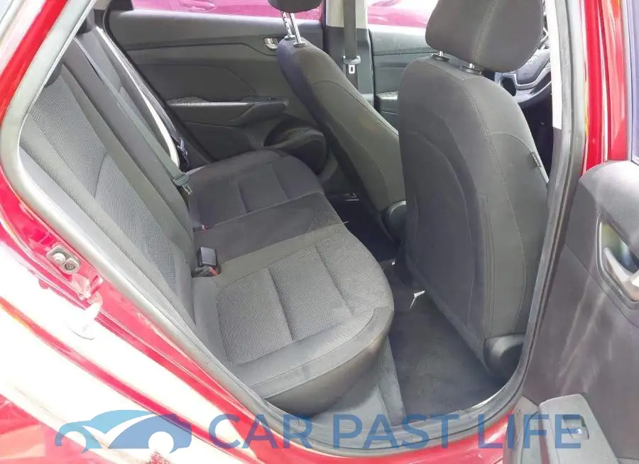 3KPC24A30KE053296# 8