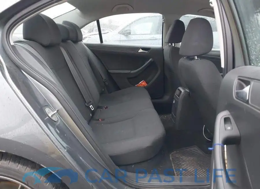 3VW1K7AJ8FM409137# 8