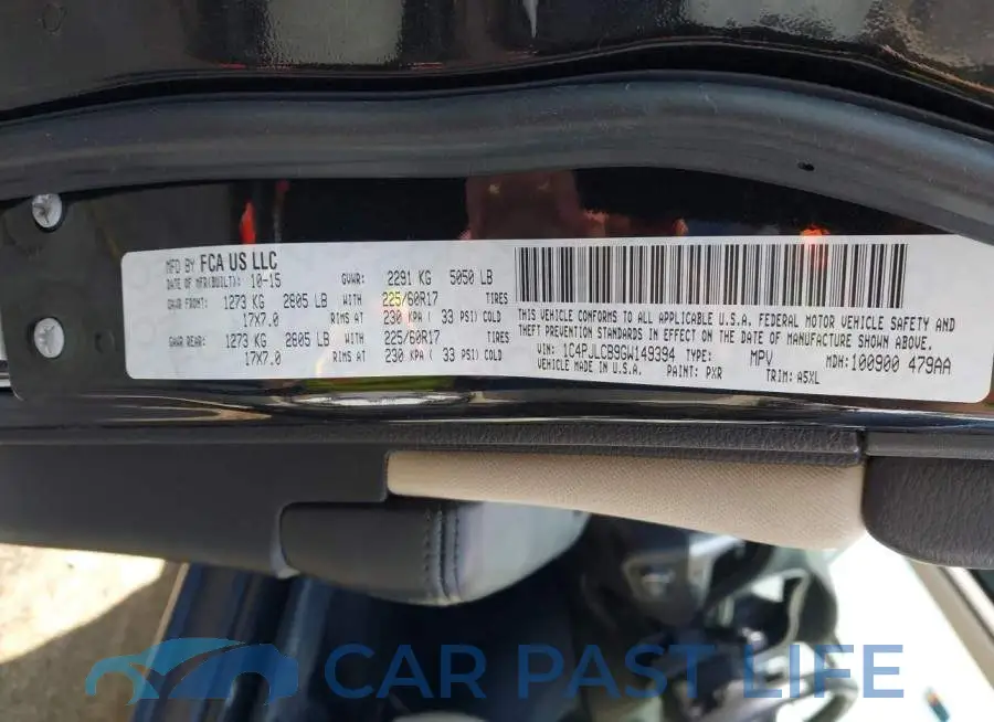 1C4PJLCB9GW149394# 9
