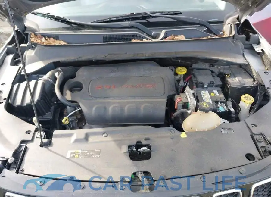 3C4NJCAB8HT672472# 10