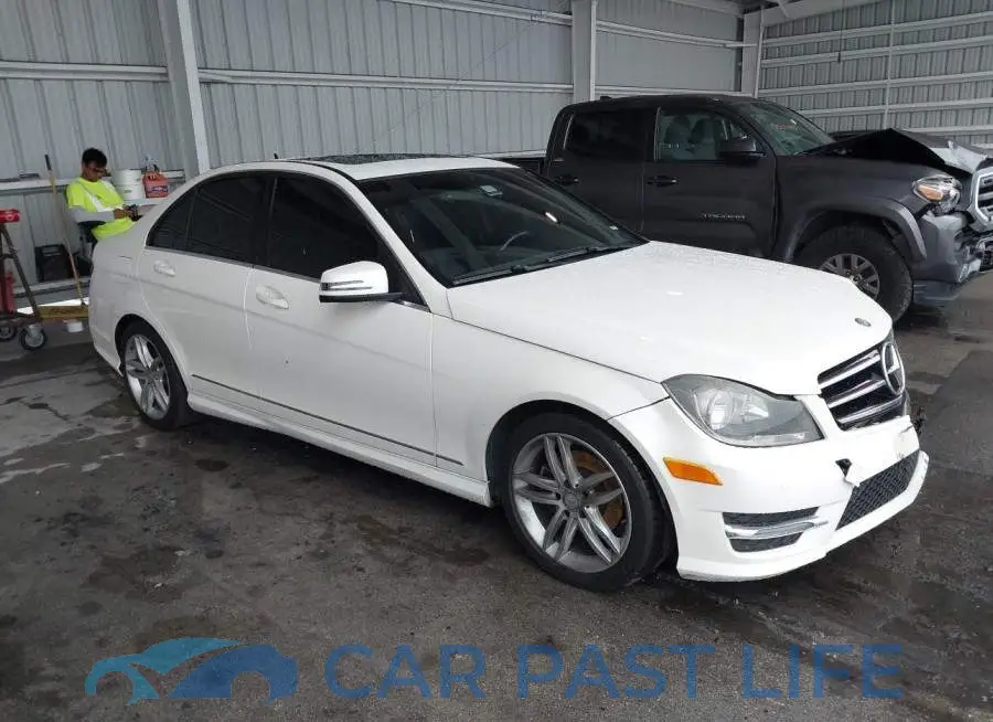 WDDGF4HB4EA958172# 1