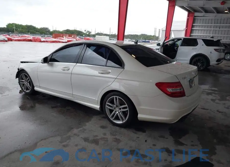 WDDGF4HB4EA958172# 3