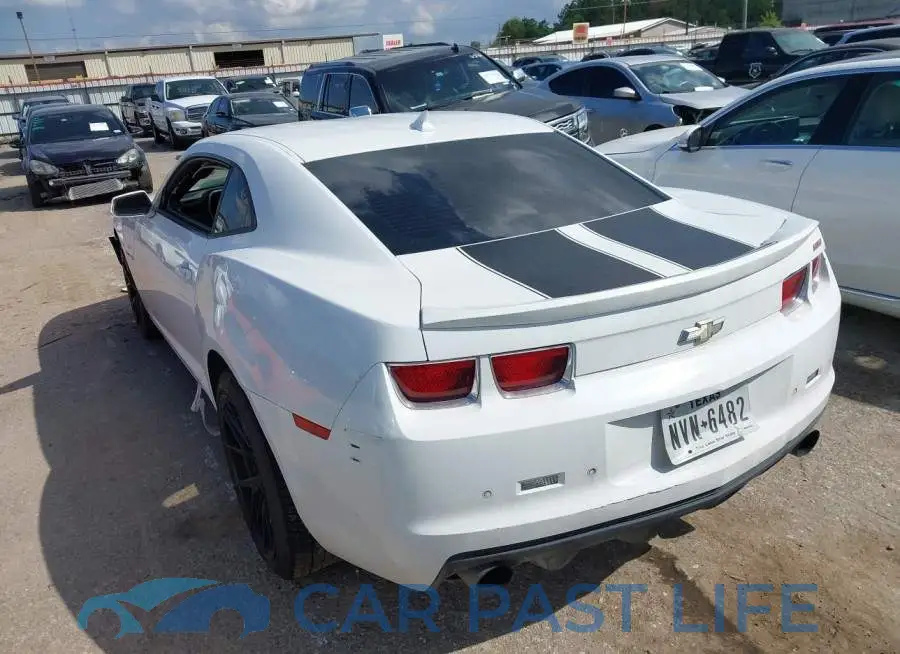 2G1FK1EJ7D9172963# 3