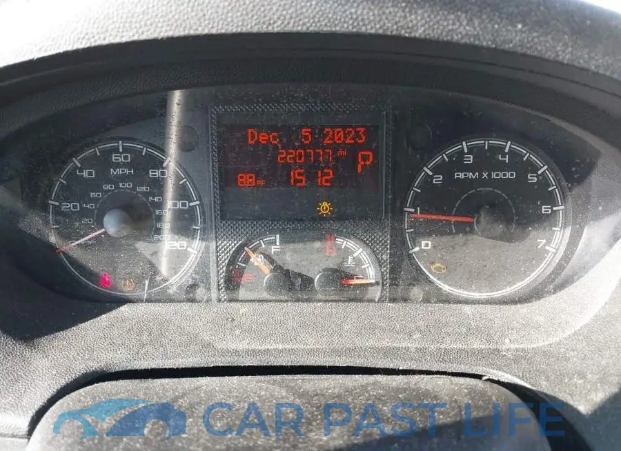 3C6TRVAG8FE517520# 7