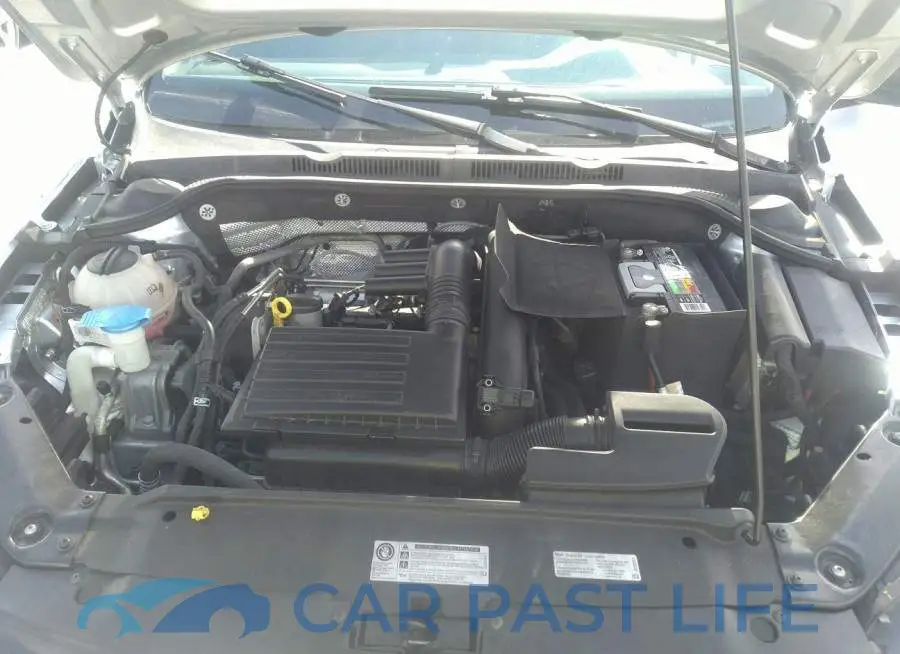 3VW267AJ3GM320828# 10
