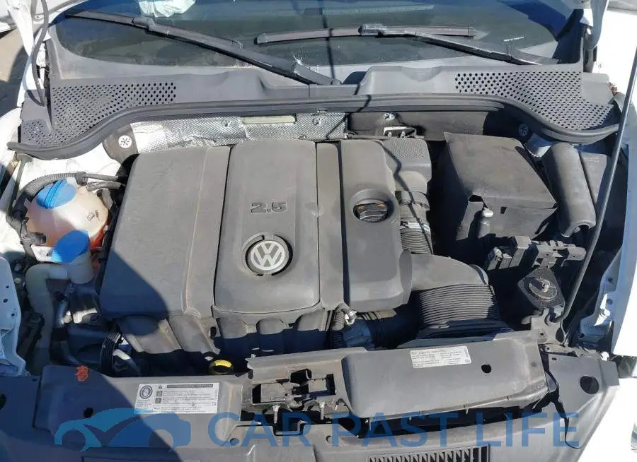3VW5P7AT1DM829582# 10
