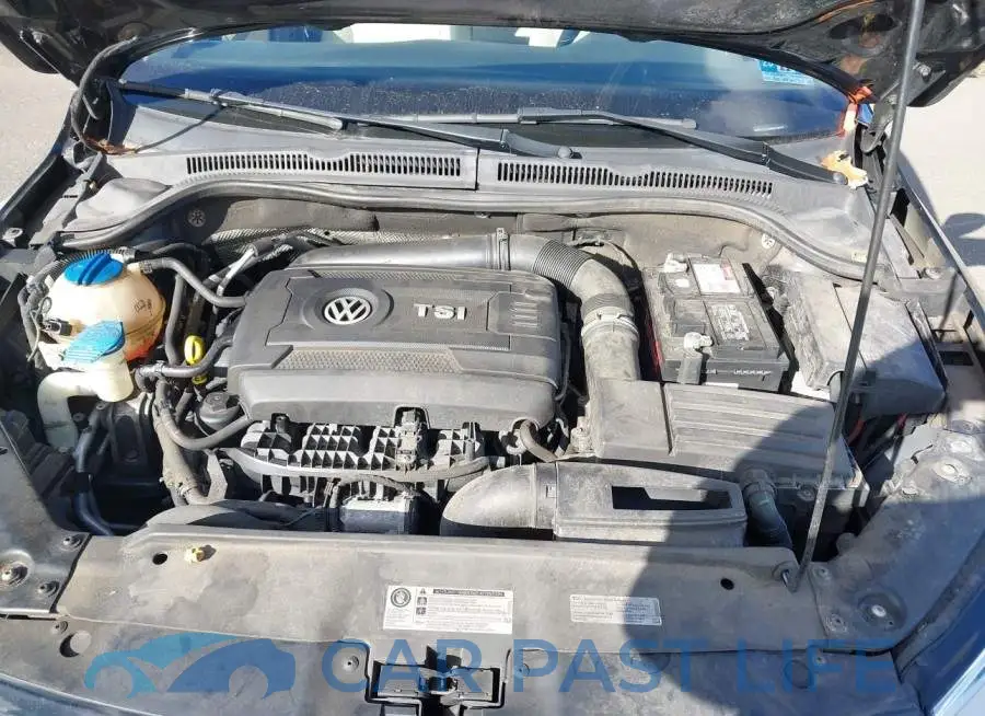 3VWD17AJ7EM370670# 10