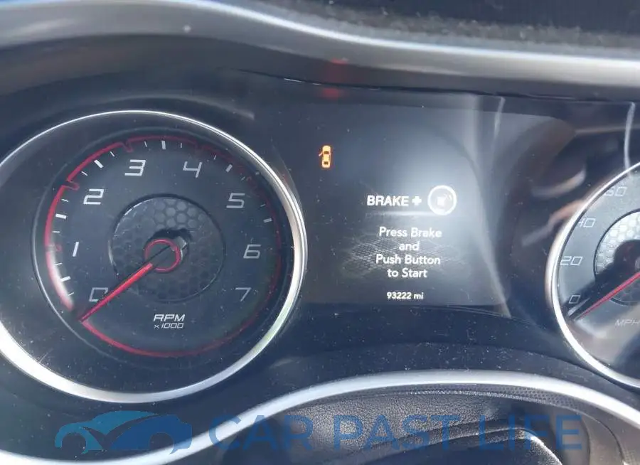 2C3CDXCT5HH603196# 7