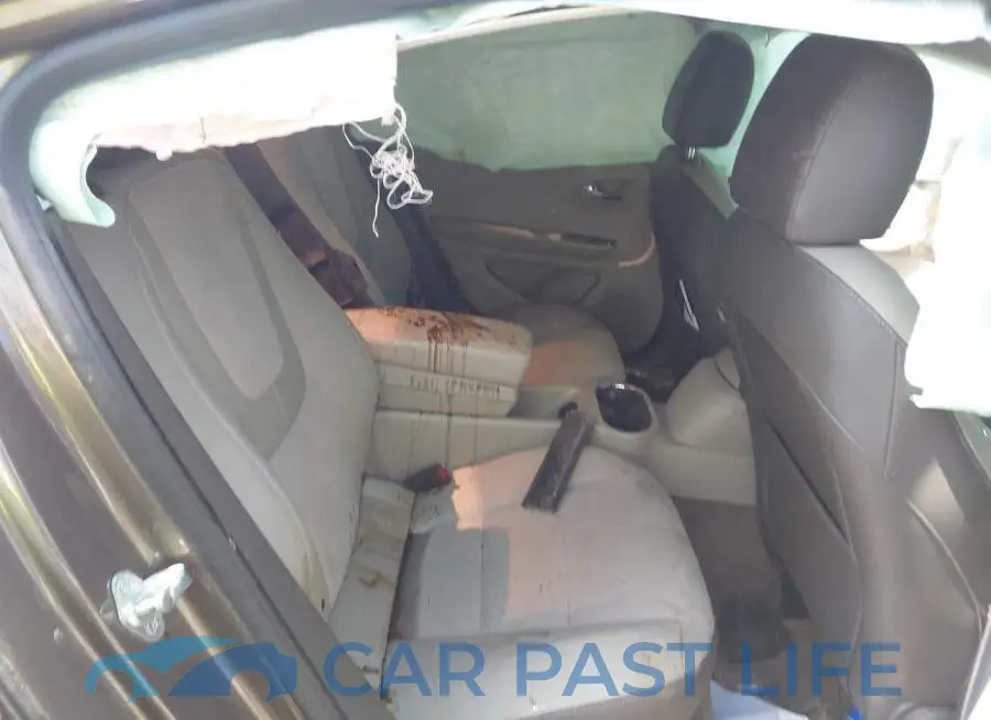 1G1RB6E46EU174048# 8