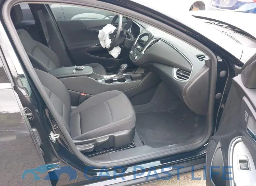 1G1ZD5ST7PF121799# 5