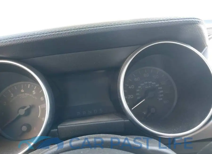 1FATP8UH4J5155099# 7