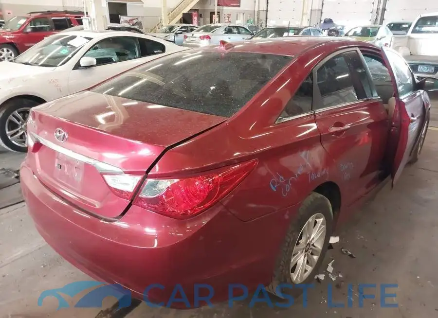 5NPEB4AC0DH709049# 4