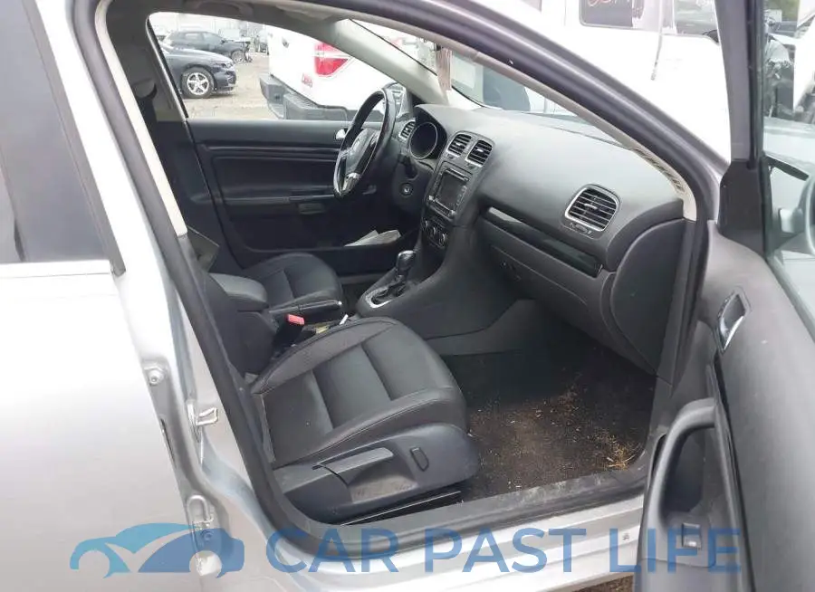 3VWPL7AJ7EM613630# 5