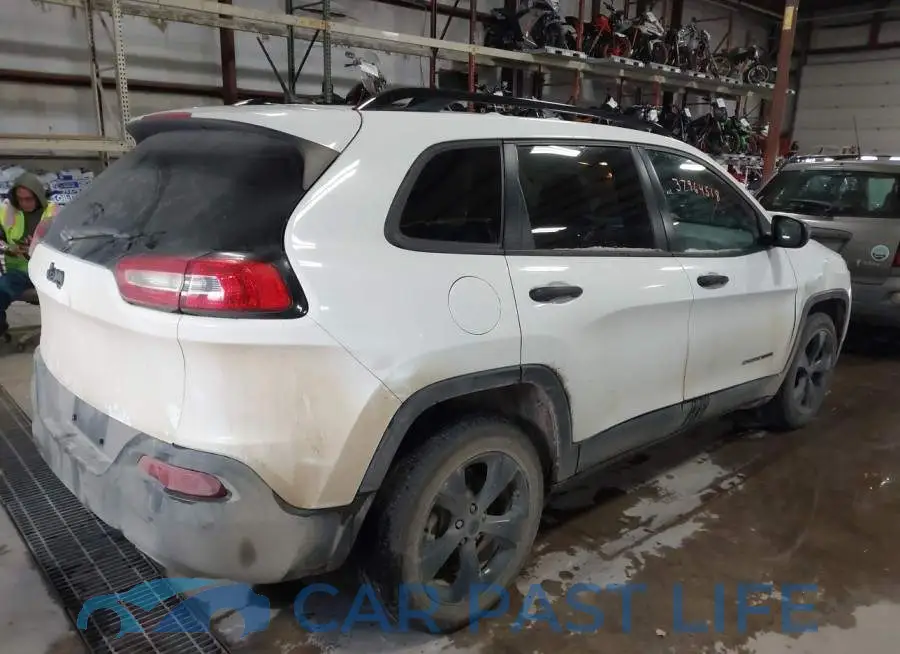 1C4PJLAS0GW336753# 4