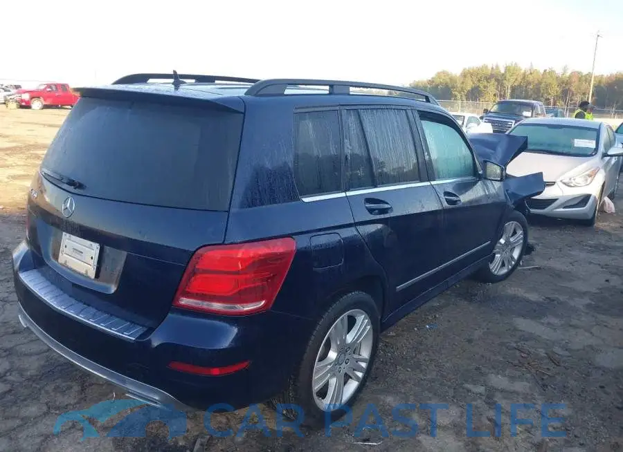 WDCGG5HB5FG438164# 4