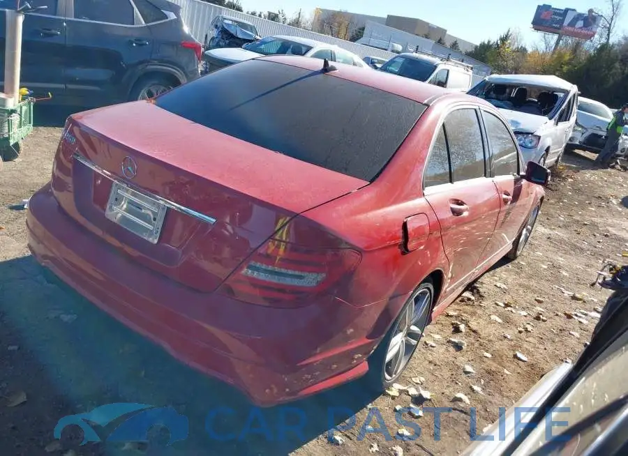 WDDGF4HB2DR282191# 4
