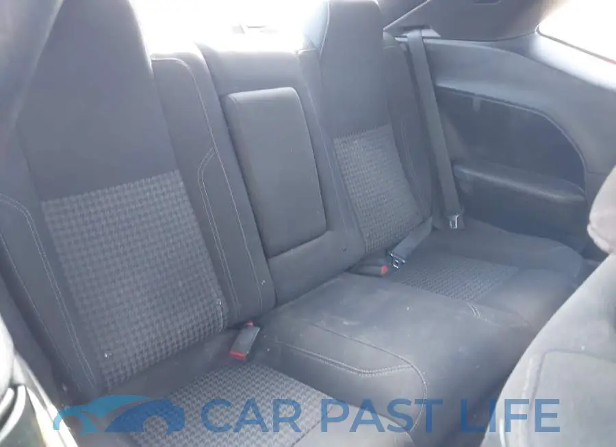 2C3CDZAG6JH171869# 8