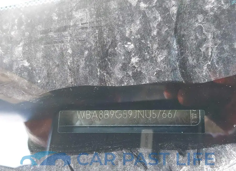 WBA8B9G59JNU57667# 9