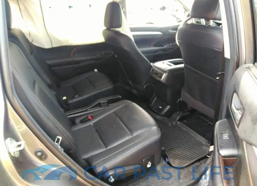 5TDKZRFH7JS548186# 8