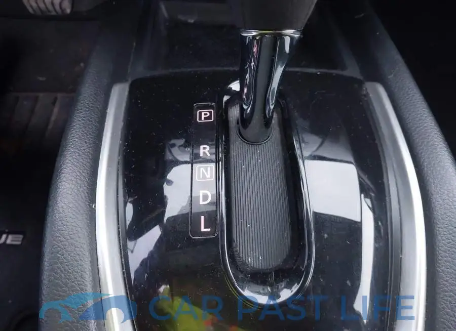 KNMAT2MT3GP610939# 6
