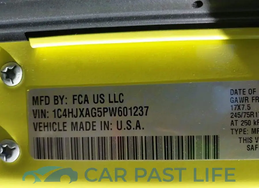 1C4HJXAG5PW601237# 9