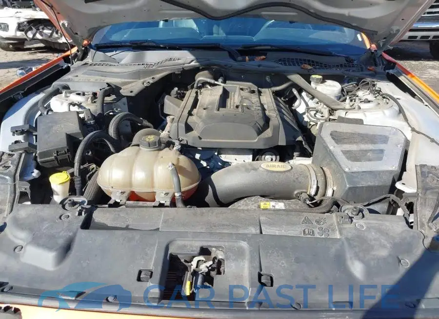1FATP8UH1J5136302# 10