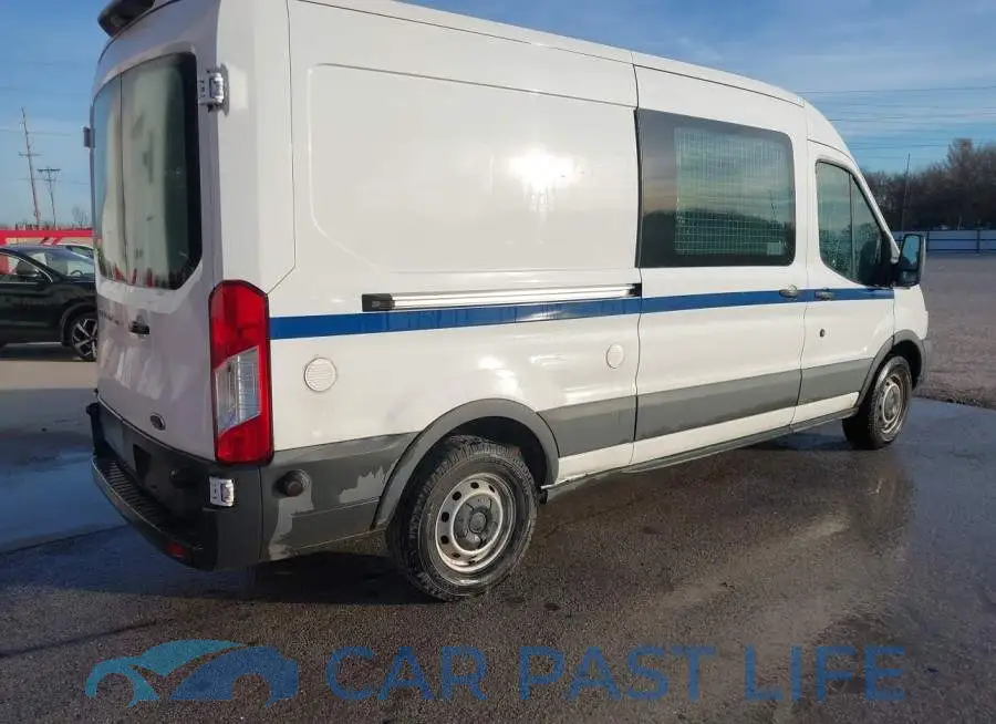 1FTBW2CM6JKA27842# 4