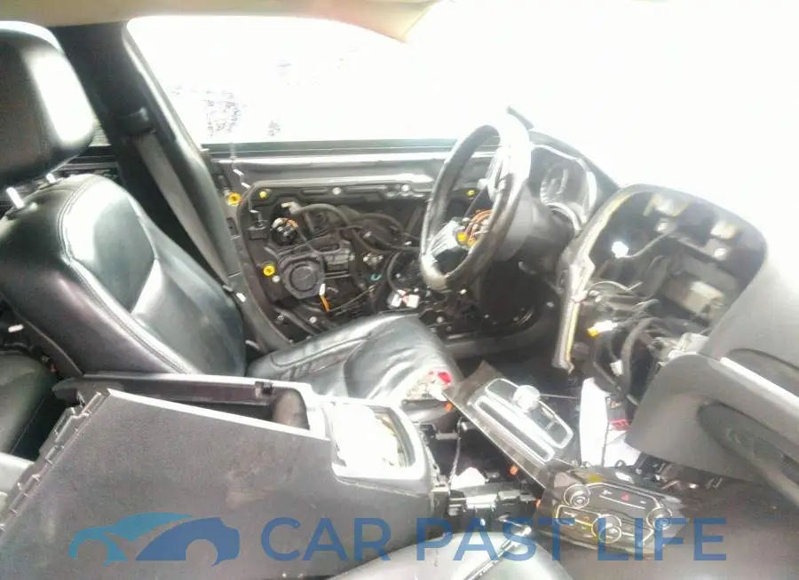 2C3CCAAG1FH833501# 5