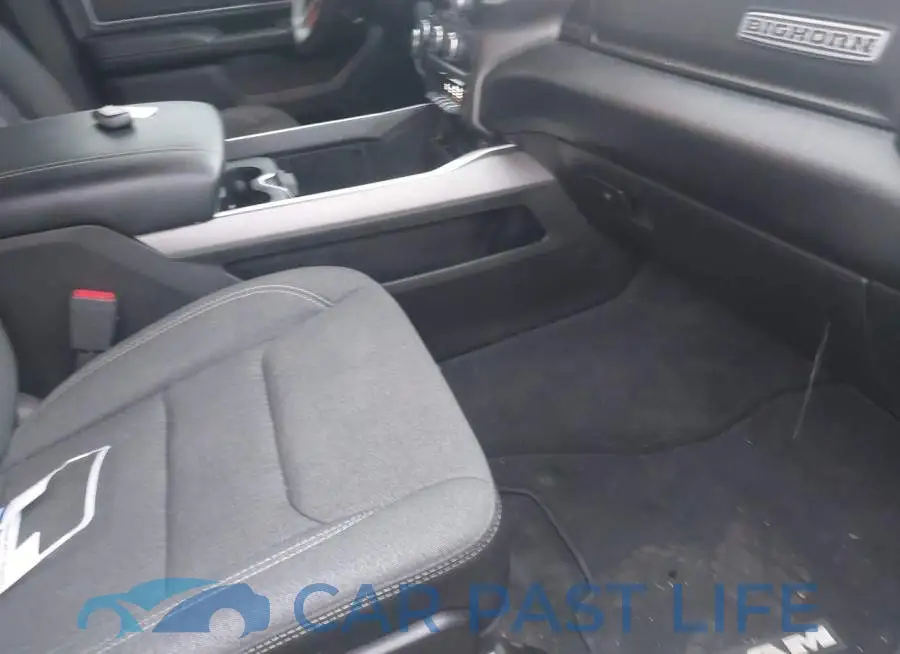 1C6SRFFT5LN327575# 5