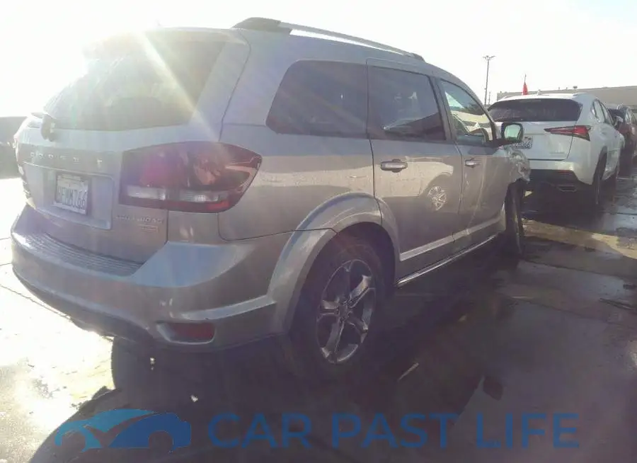 3C4PDCGG3HT580463# 4