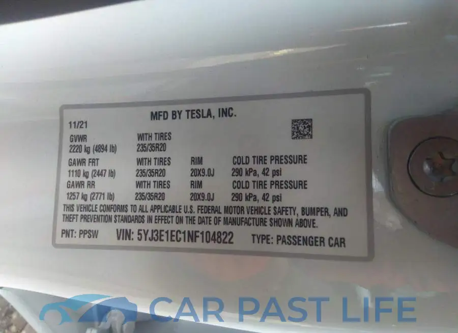 5YJ3E1EC1NF104822# 9