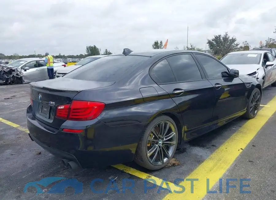 WBAFR9C58DD226844# 4