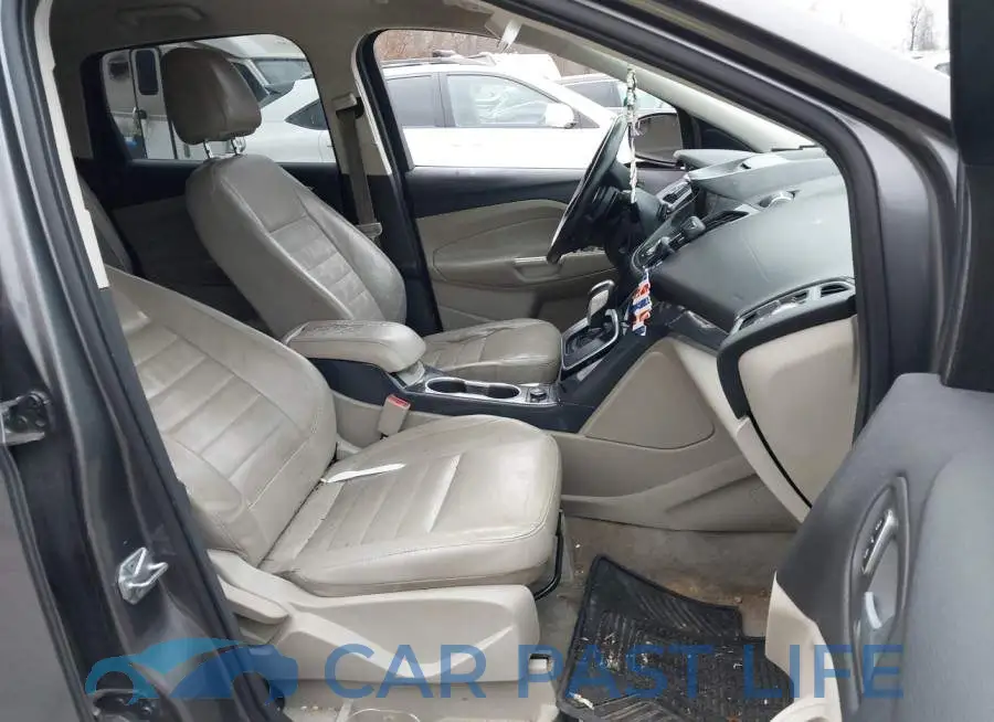 1FMCU9J95EUA11686# 5
