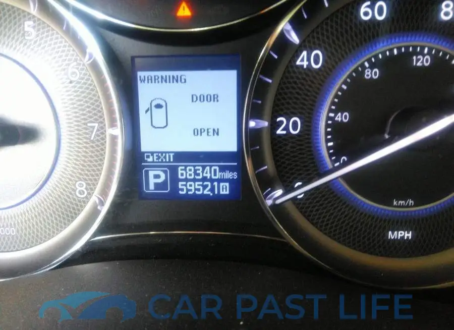 JN8AZ2NF1J9661699# 7