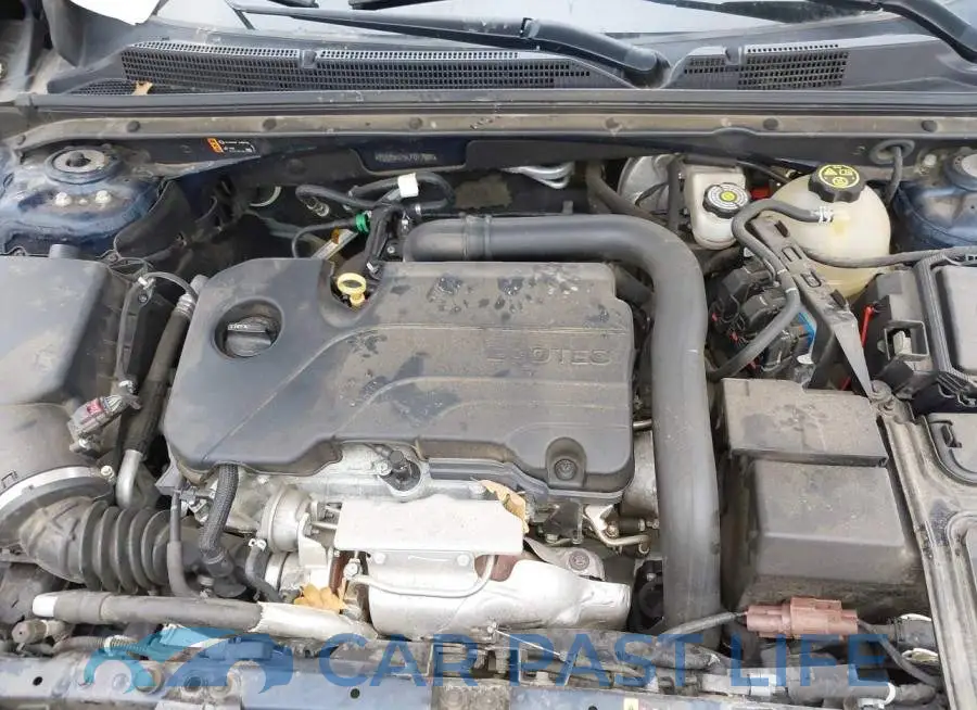 1G1ZD5ST5LF017001# 10