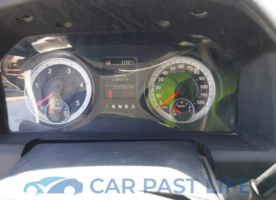 3C6UR5JL7EG223529# 7